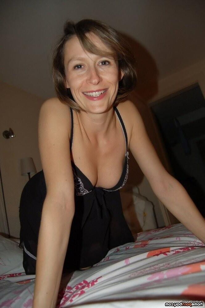 Benedicte, french milf exposed