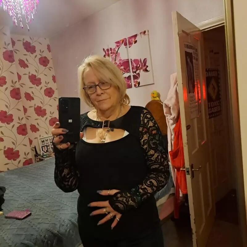 sexy mature granny slut