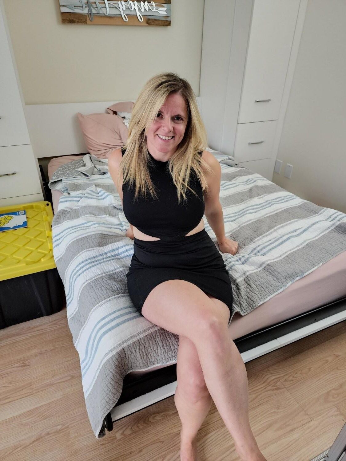 Milf blonde