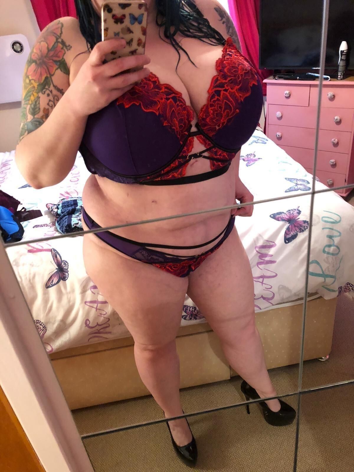 Son, do you like my lingerie? SELFIE