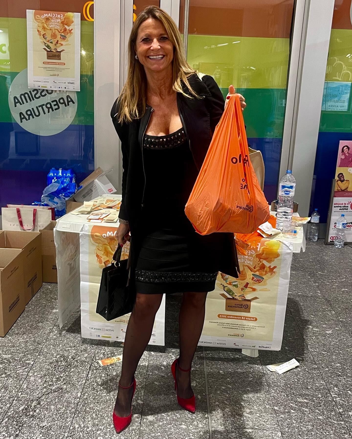 Italian Milf Celeb In Nylons