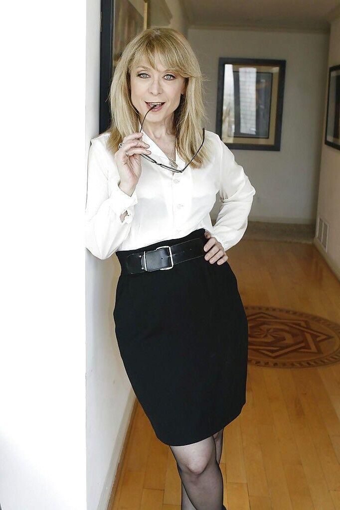 Milf Nina Hartley Tribute