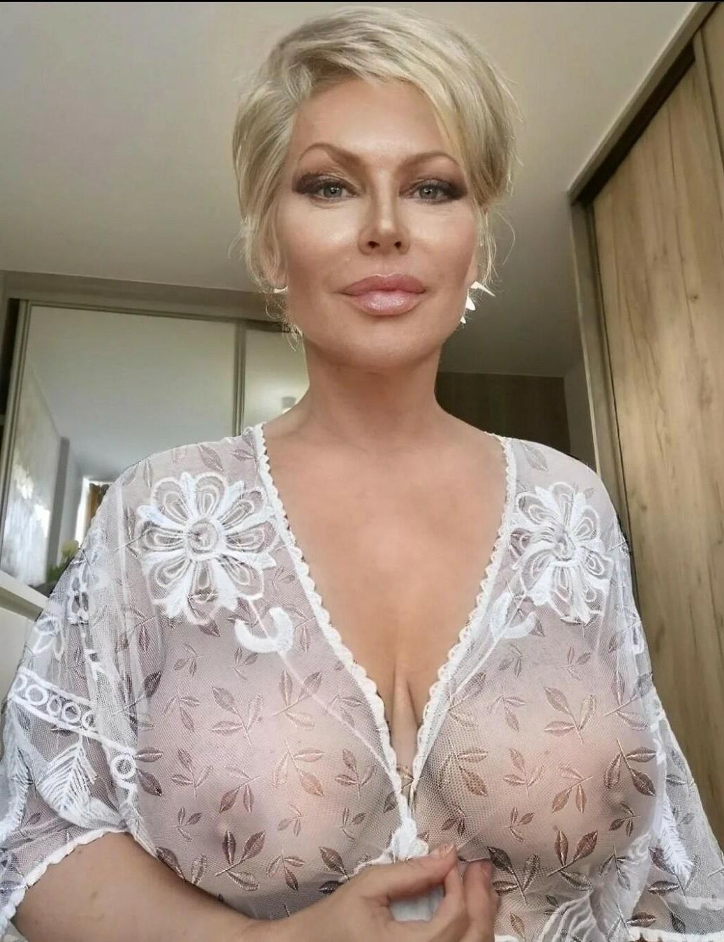 Busty NN Milf Amateur 