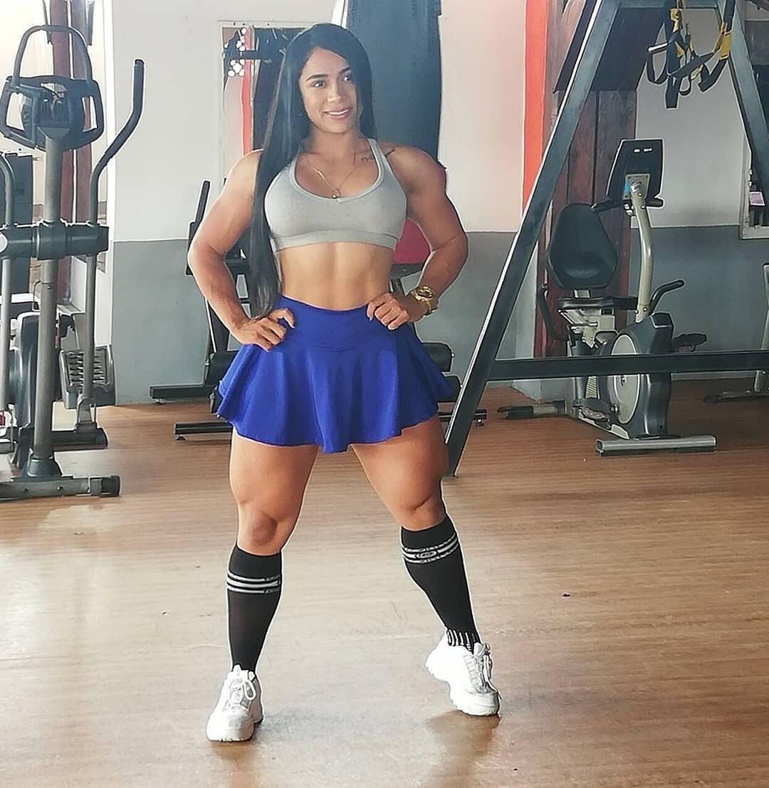 Muscle Girls Thicc, Powerful, Sexy Pawgs!