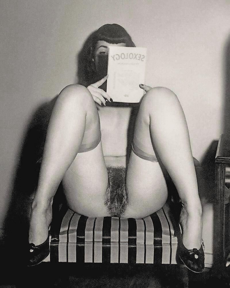 Vintage Betty Page Pussy peluda