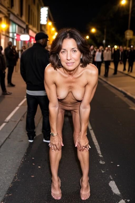 Naked women invade the city at night