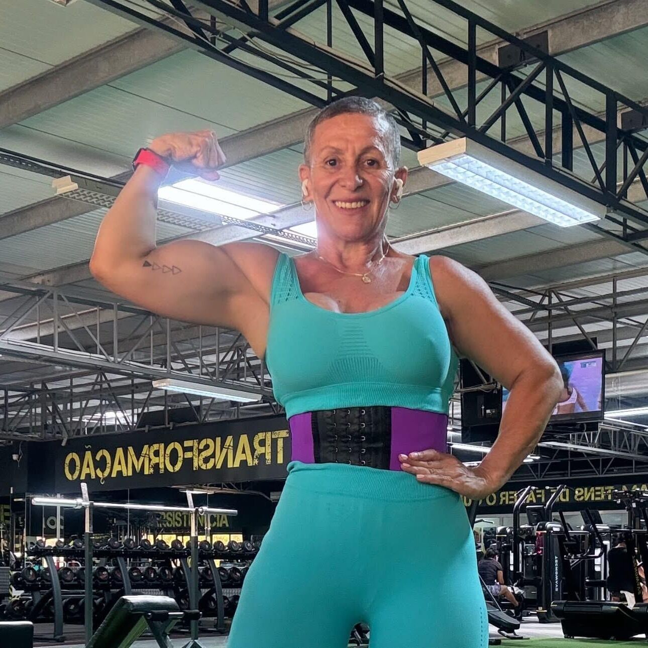 Another Muscle GILF