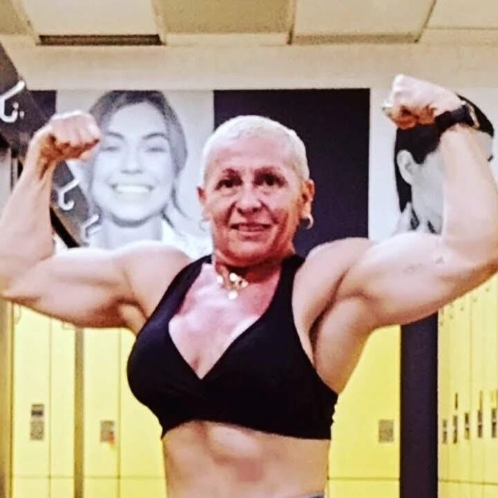 Another Muscle GILF