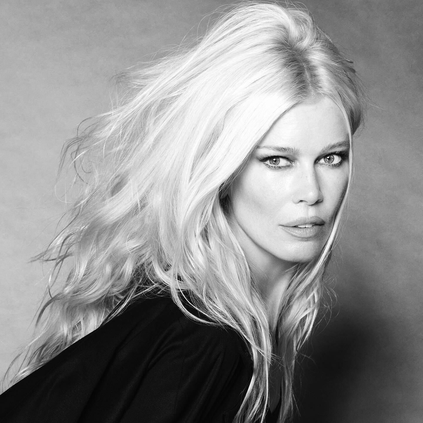 Claudia Schiffer Blank Collection Vol.