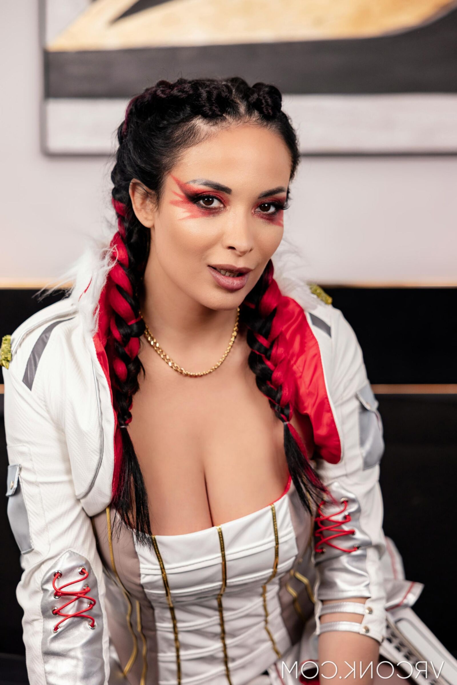 Anissa Kate Yo Apex Legends、Loba（ポルノパロディ）。