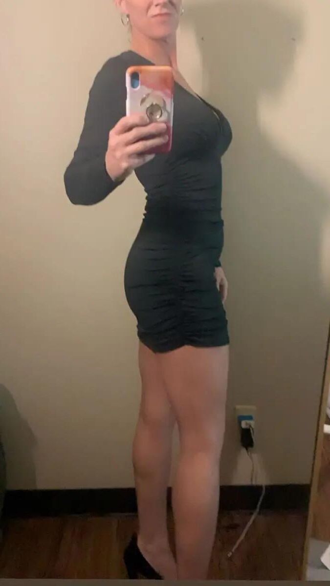 sexy hot slim busty slut