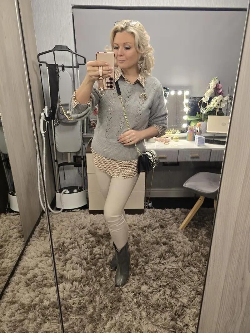 Busty Sexy Sexy Mature MILF