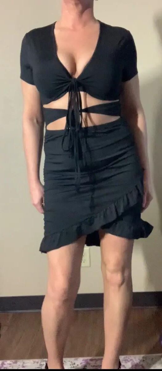 sexy hot slim busty slut