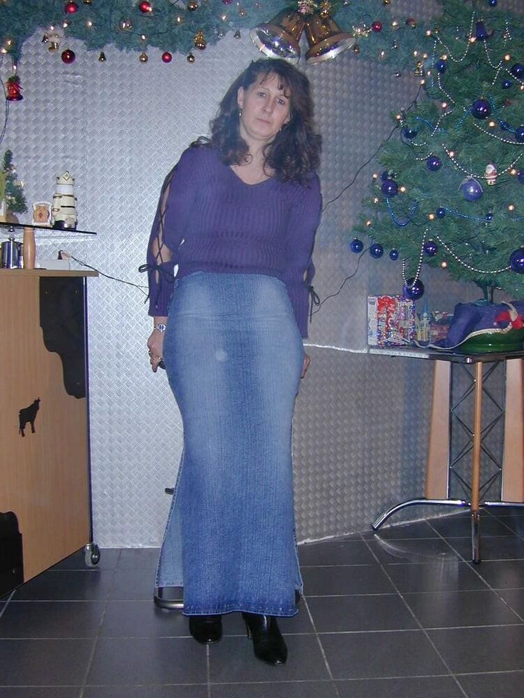 Well body of mature Nadine from Germany