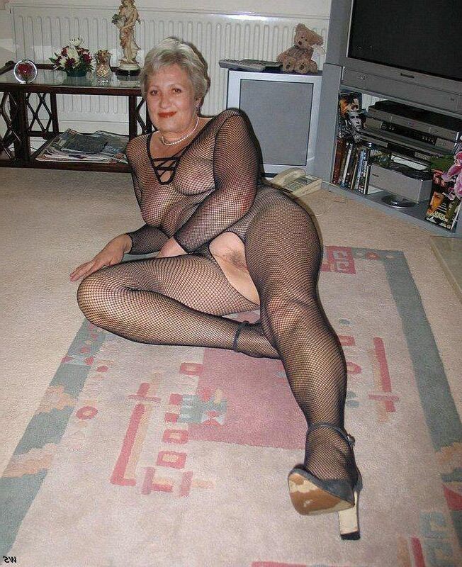 Amateur Mature Mixed 