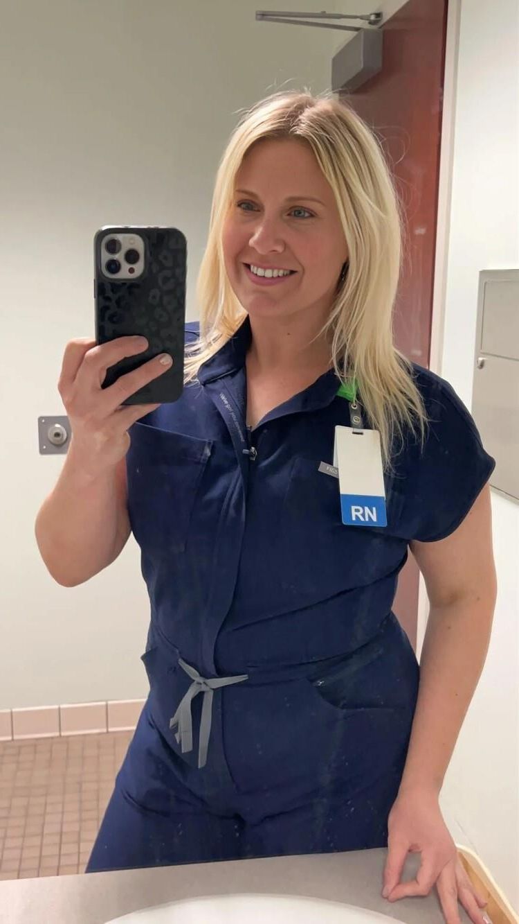 Milf Megan Sarah
