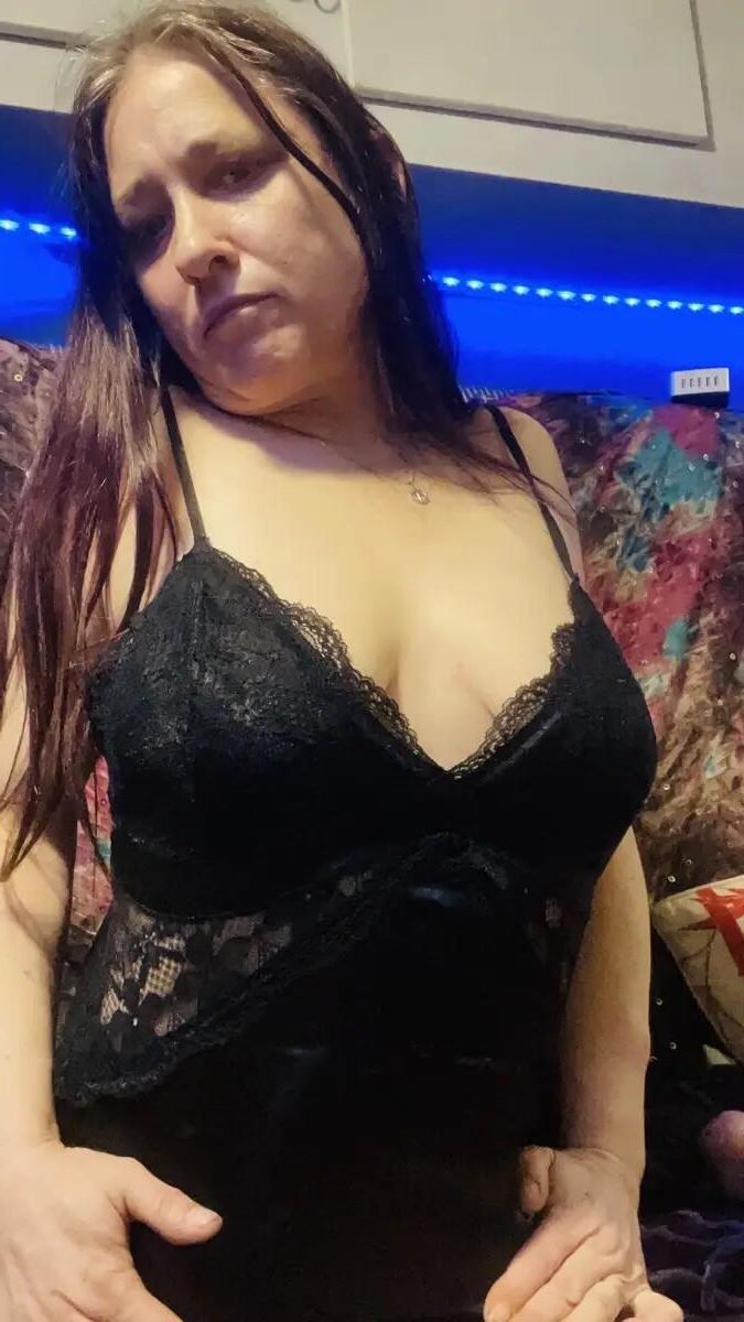 sexy mature slut 