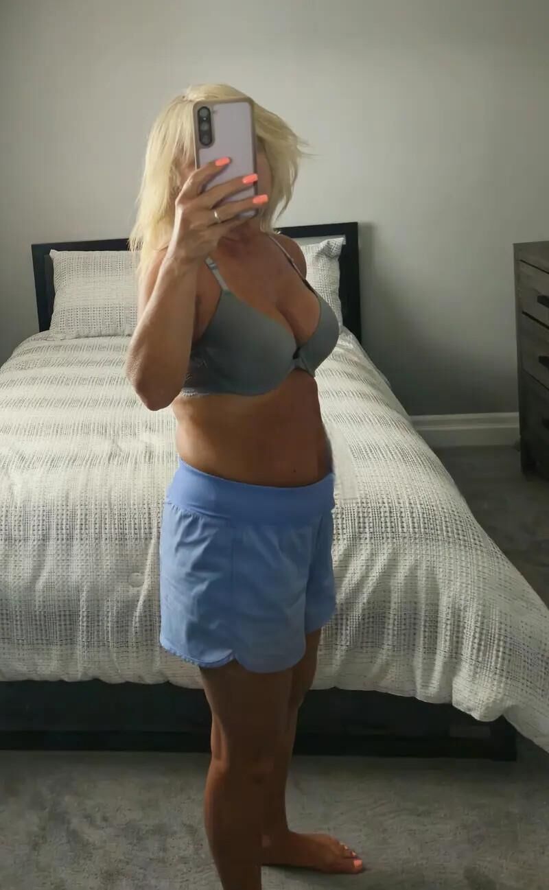 Vagata peituda sexy madura