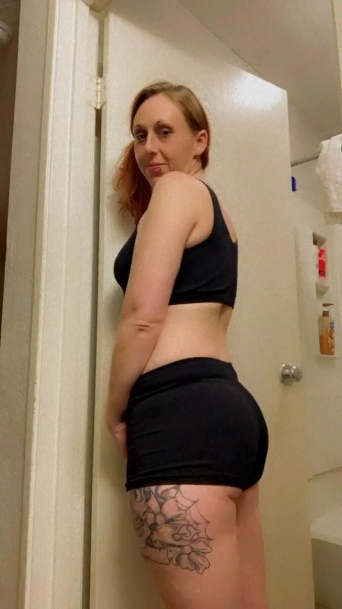 sexy milf slut