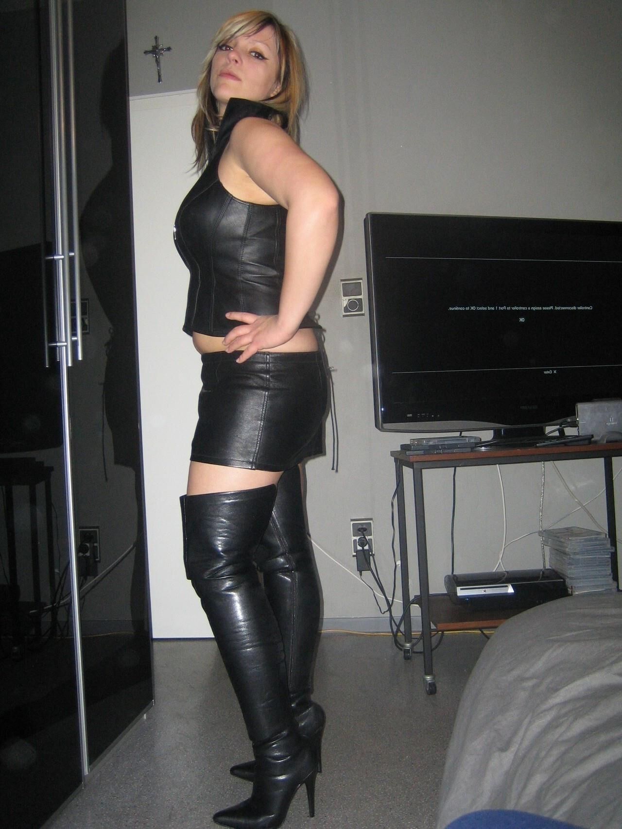 Milf ville