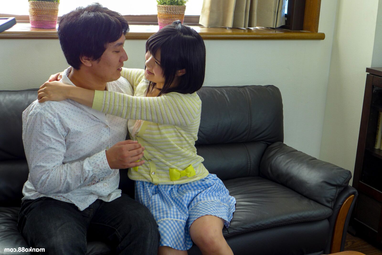 Ayane shinoda yo a la niña asiática le encanta follar