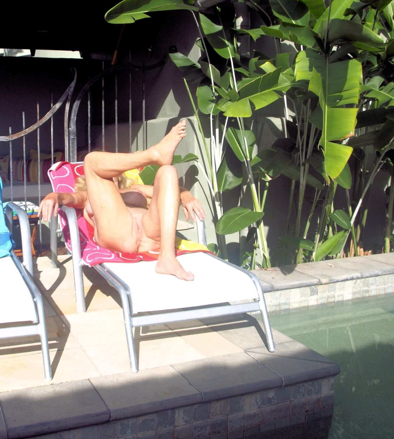 ❤ Poolside Pleasures с леди Дайан!