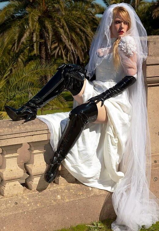 Boots Fetish, Femdom, Bondage
