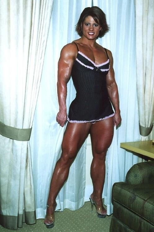 Nena muscular