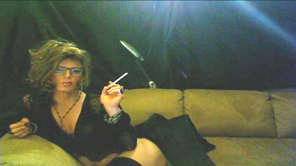 Alexa Seductive Smoke
