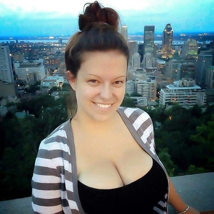 Beautiful Wives Girlfriends and MILFS : Comment on who you like
