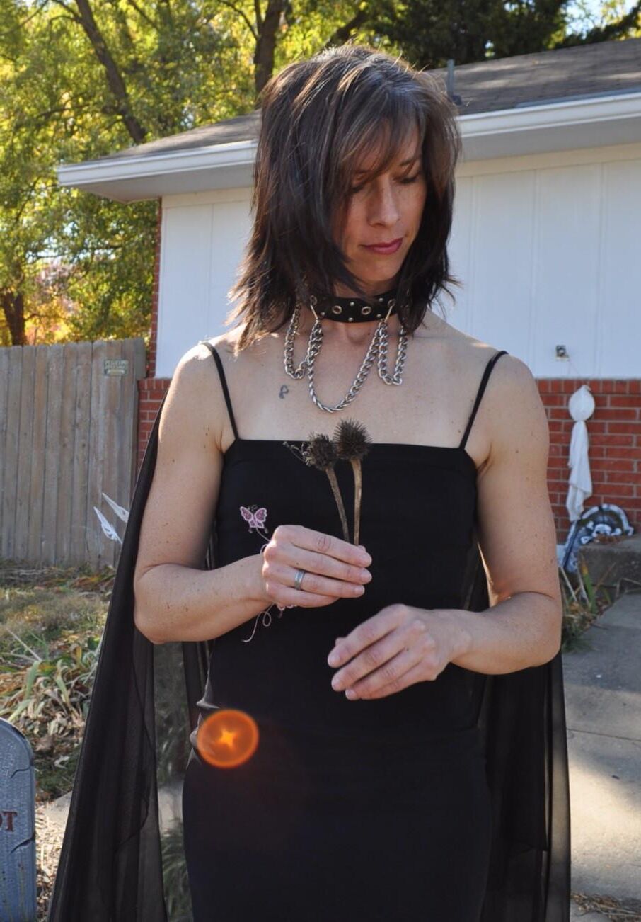 gothic wife