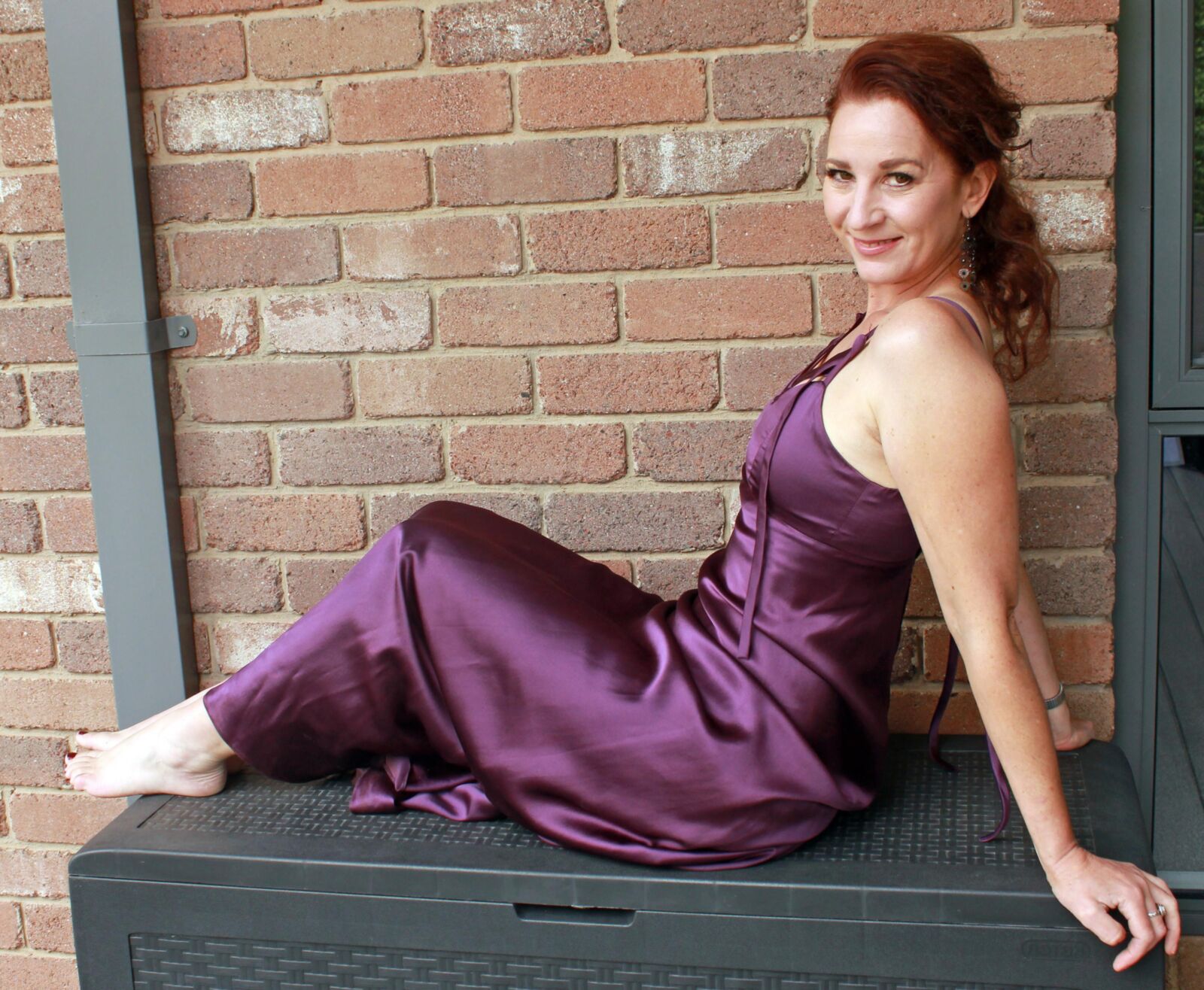 Mature fuckpig in purple satin (NN)