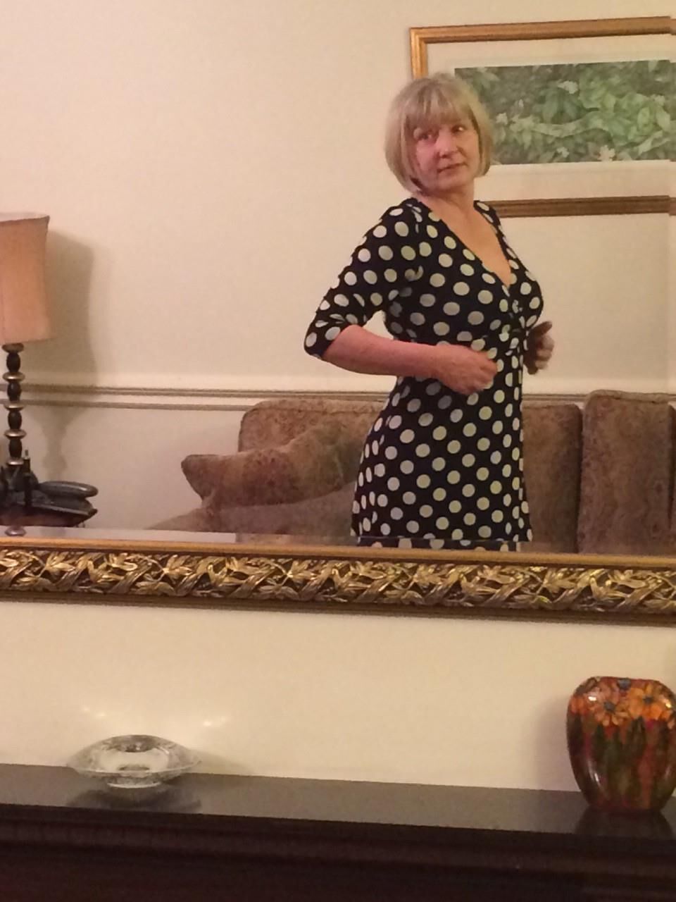 Sexy Louise from Staffordshire UK Nurse
