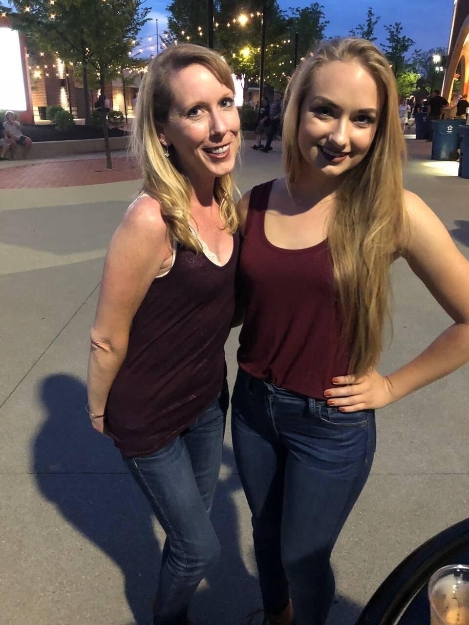 Beautiful Wives Girlfriends and MILFS: Comment on who you like