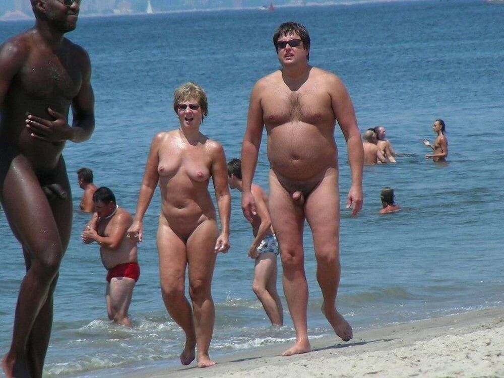 NUDE COUPLES 