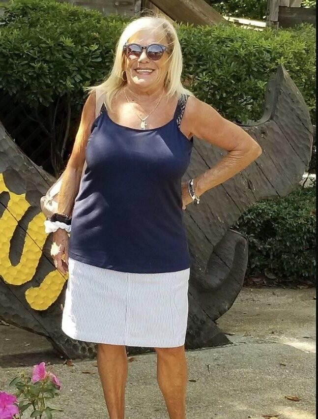 Mature + granny sunglasses 