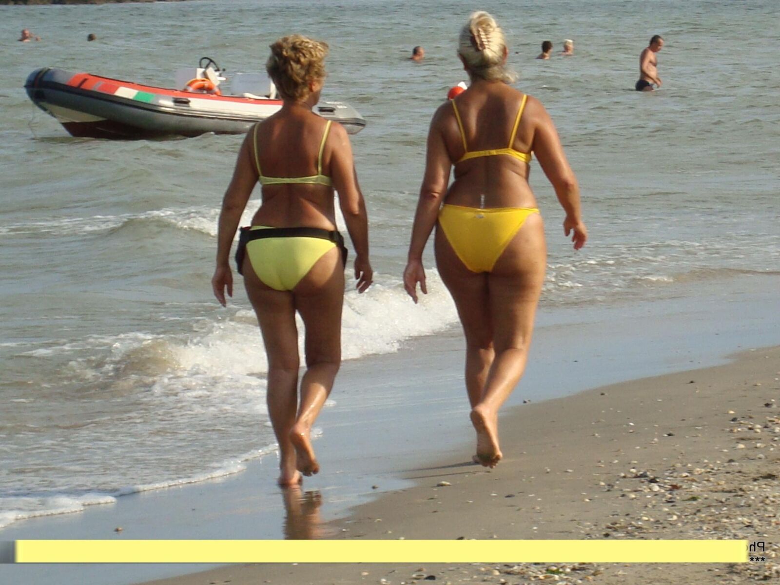 Big ass granny and mature 
