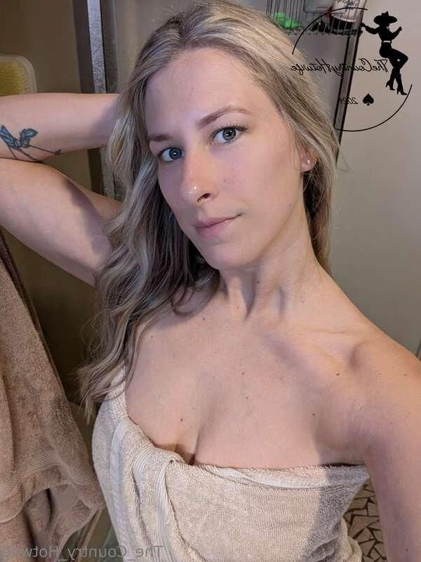 Country Hotwife