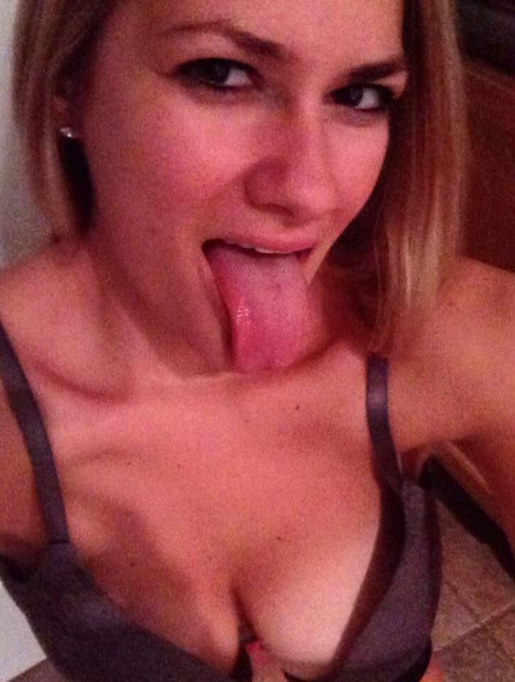 HOT MILF
