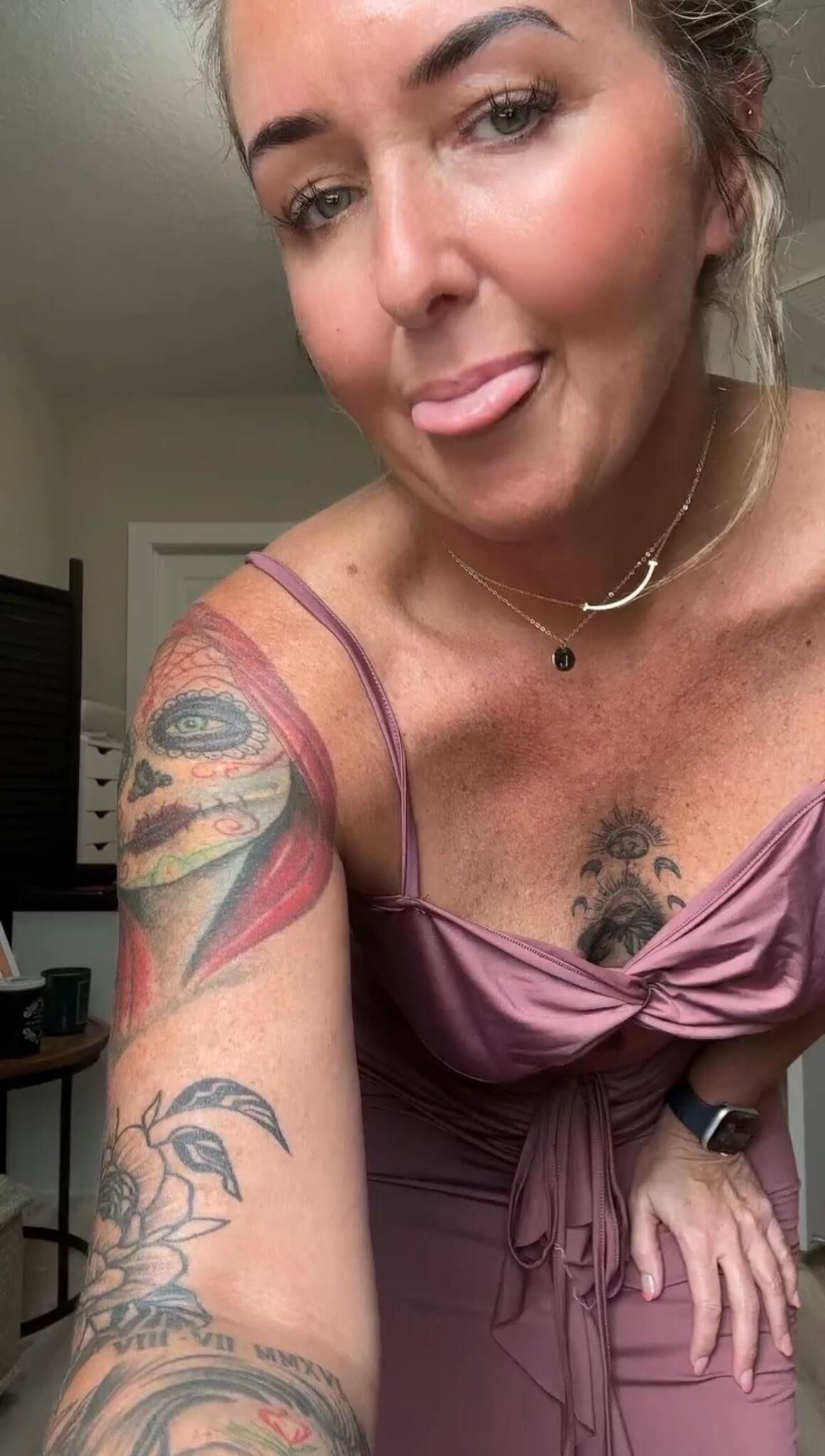 jemma big ass beauty sexy anal muce huter mom mixed hot photos