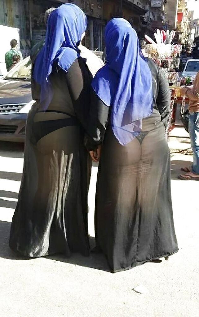 Bougnoules en hijab transparent a violer (French Arab MILF Porn)