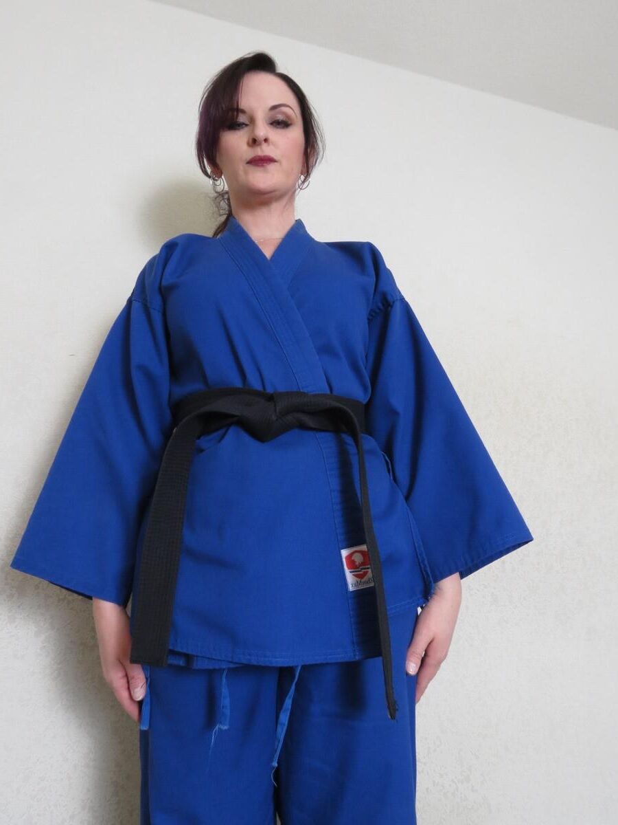 Caroline Blue Gi