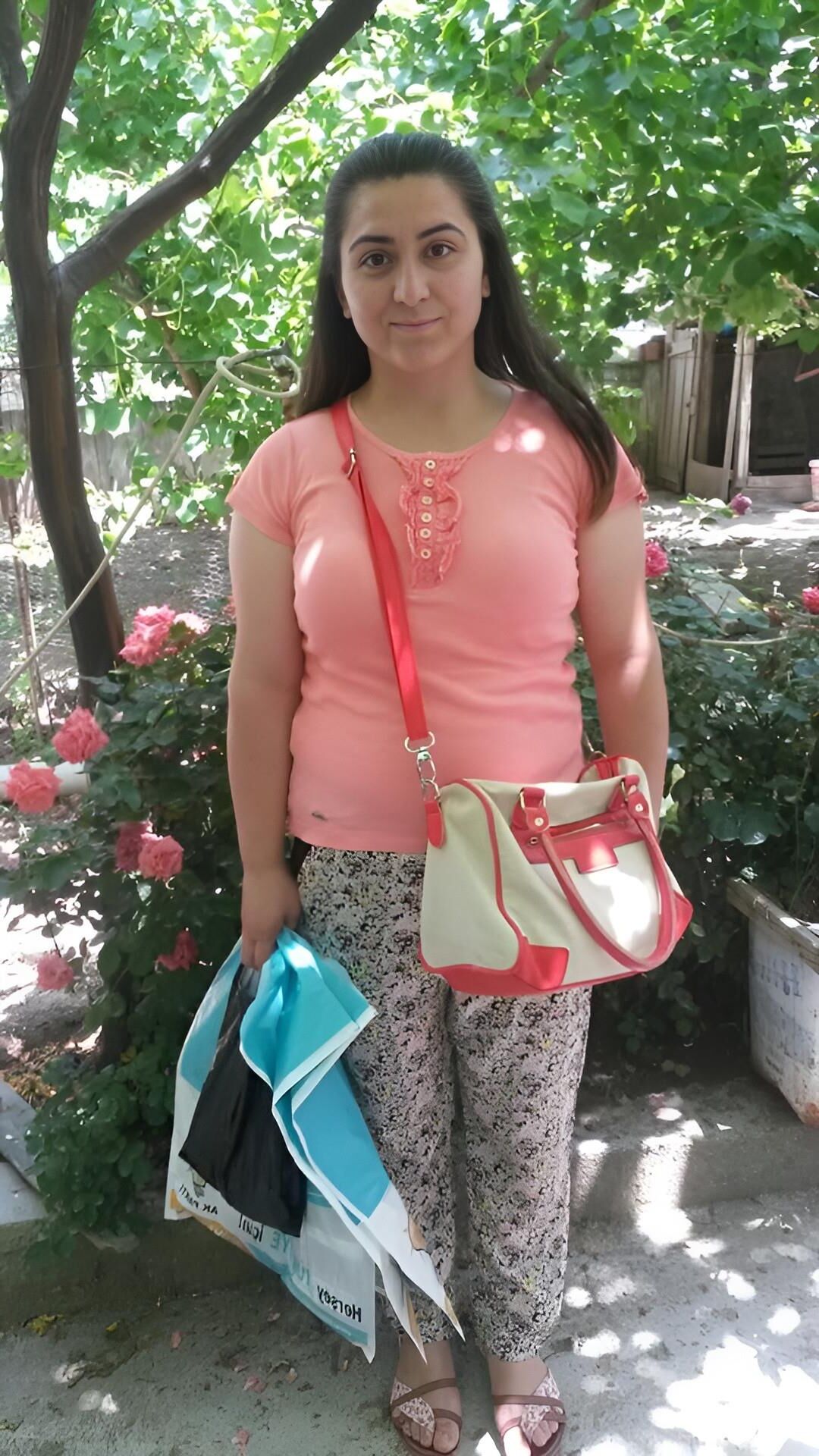 TURKISH MATURE LADY PICTURES 