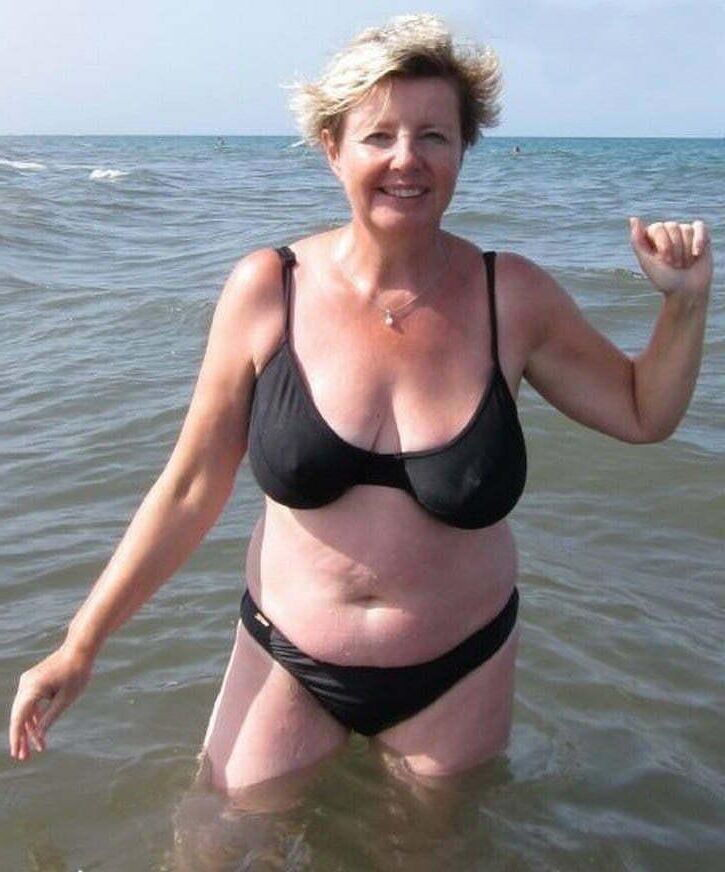 les mamans (principalement des bikini de plage)