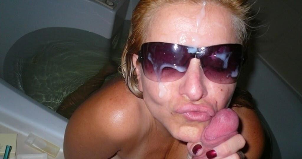  Milfs and mothers 