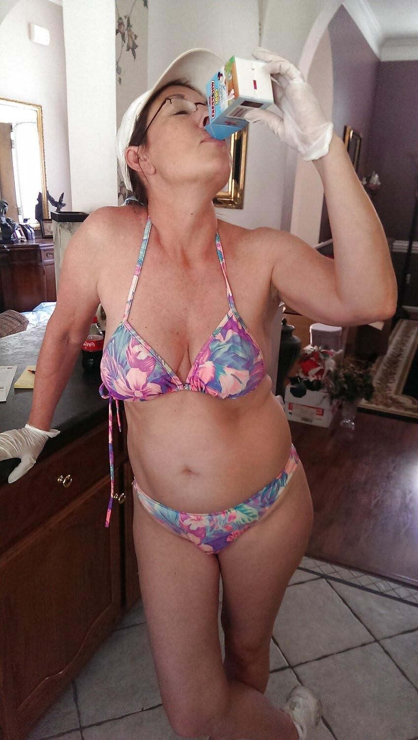Amateur Hotwife Cathy