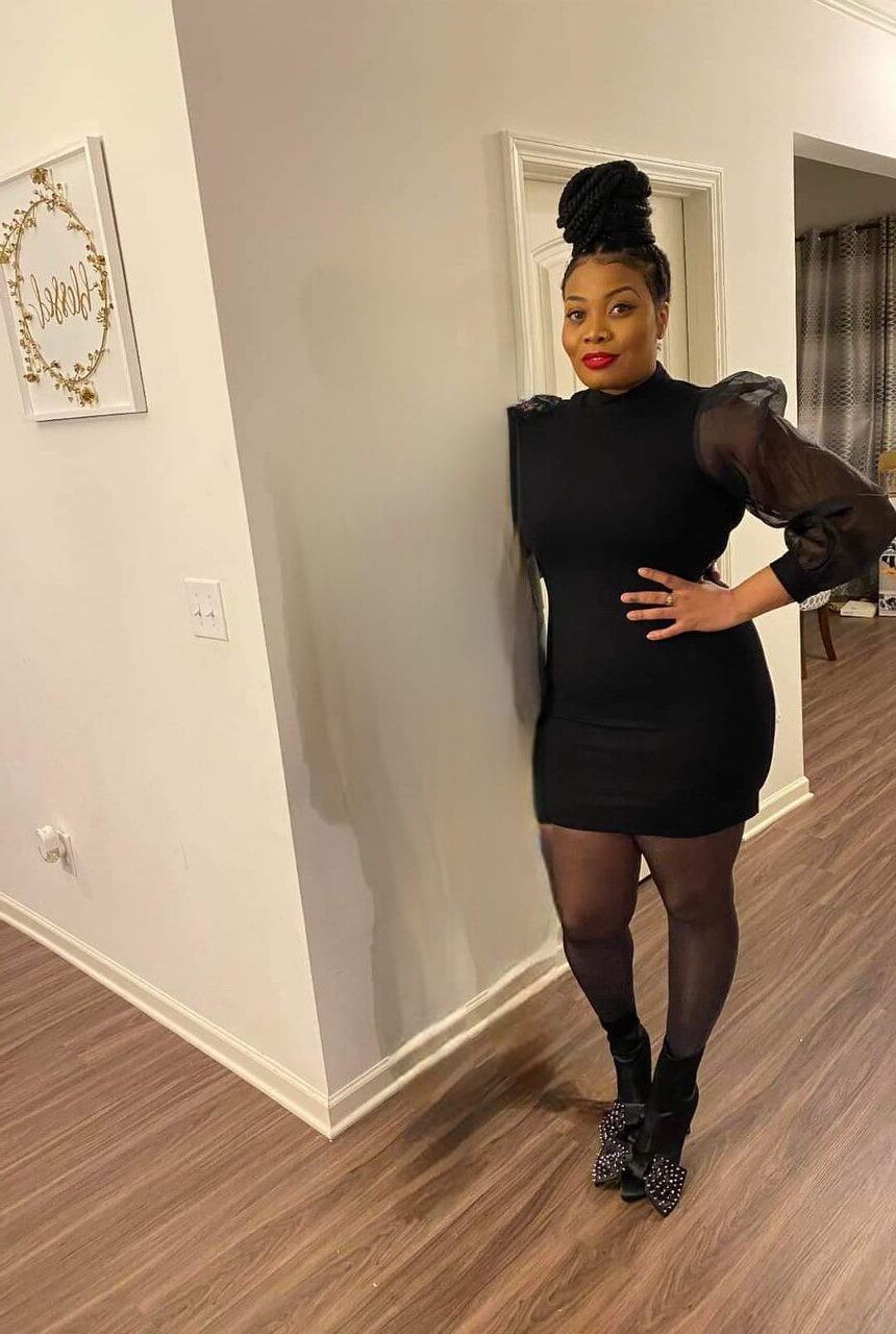 Black Women wearing Black Stockings, Tights, Pantyhose 
