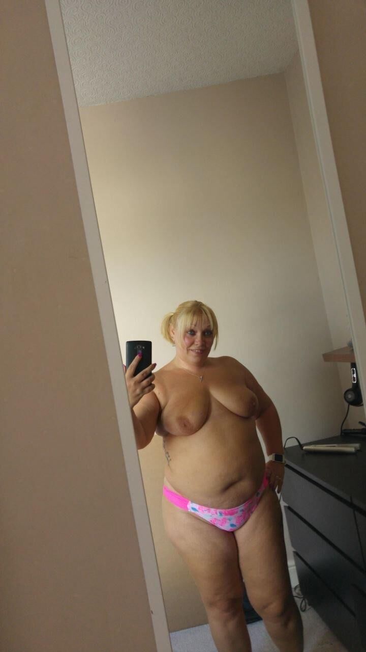 Chubby Milf Lisa P