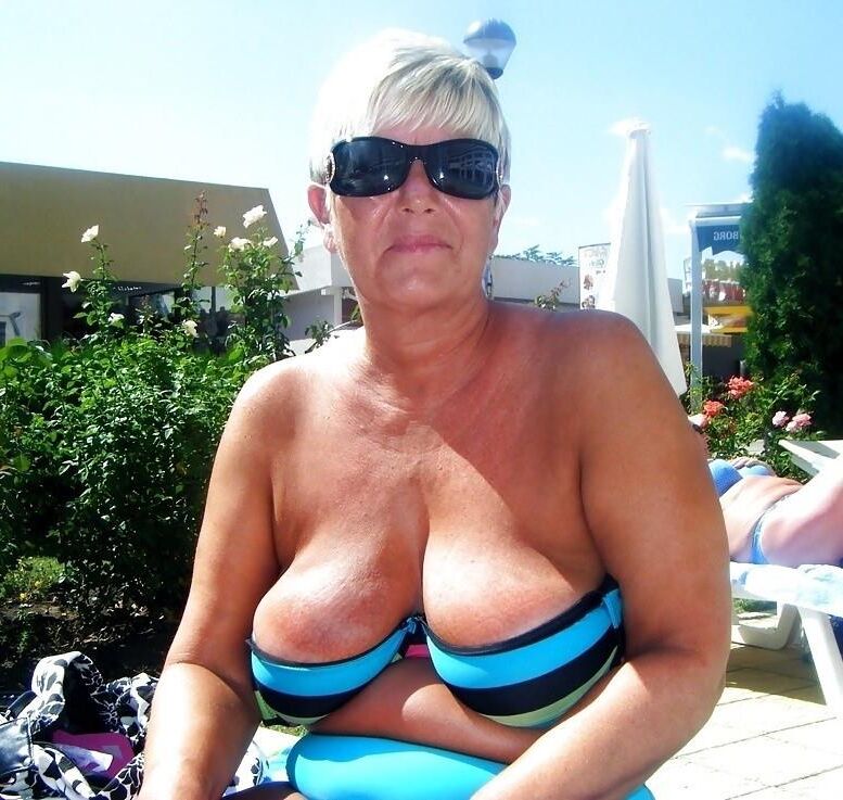 les mamans (principalement des bikini de plage)
