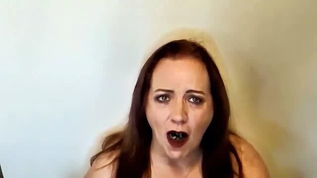 Amateur Hotwife Lisa